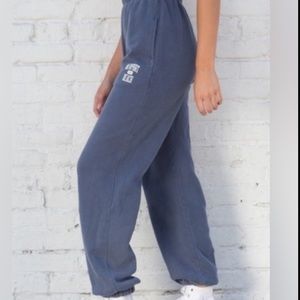Brandy Melville John Galt Newport Beach Sweatpants